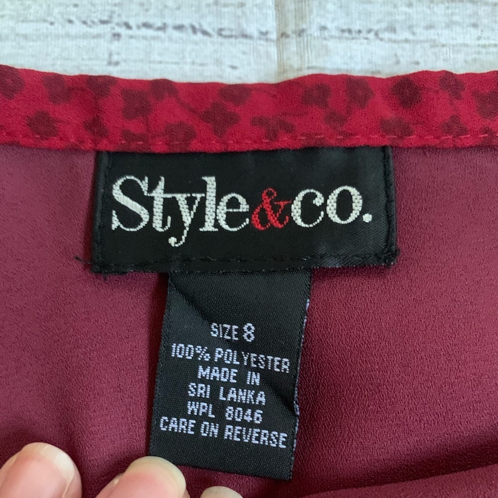Style & Co. Elegant Vintage A-Line Skirt in Vibrant Red with Tiny Floral Pattern - Picture 2 of 5